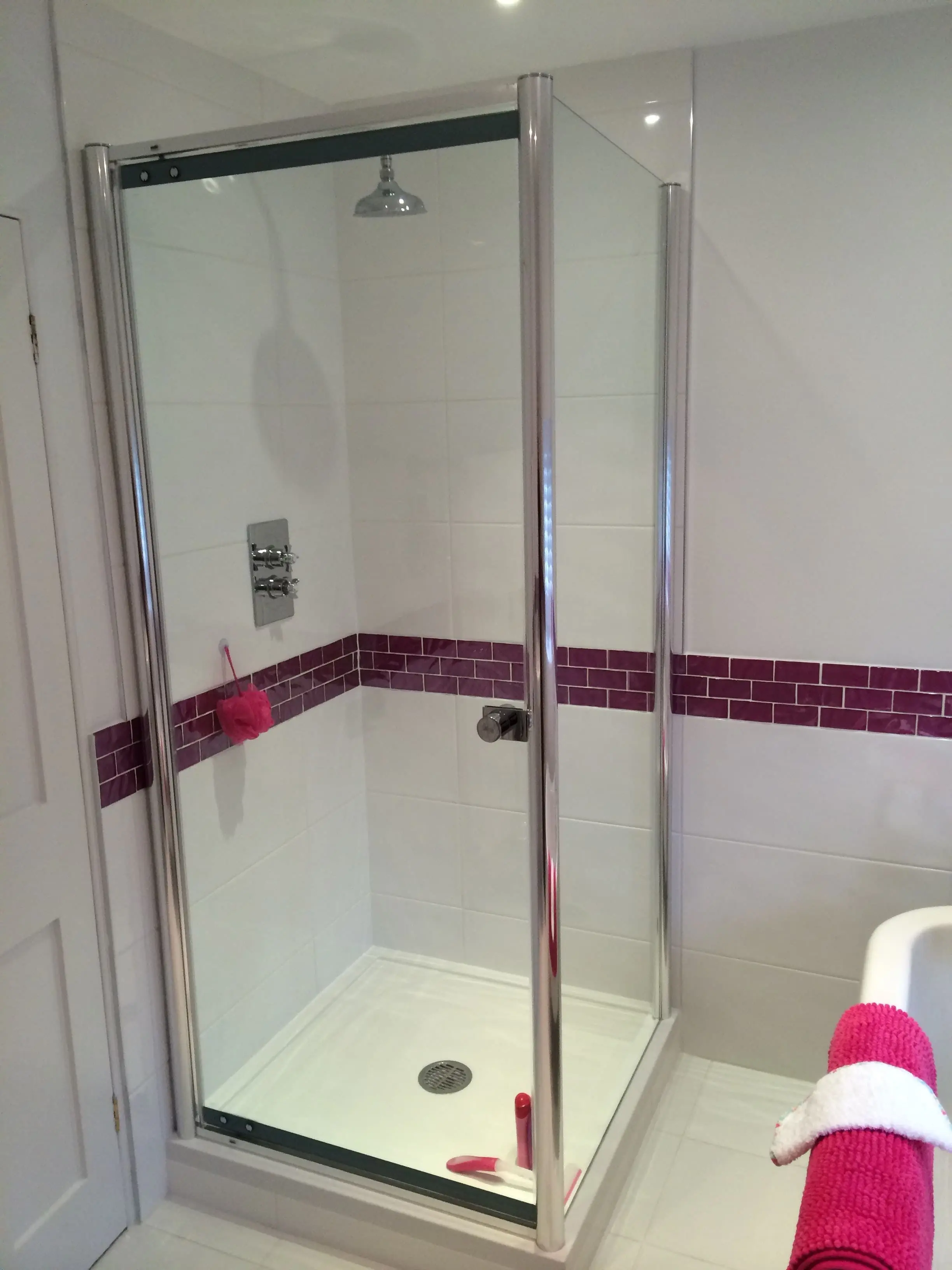 With over 42 years of experience, I can supply and fit bathroom fittings at competitive prices in the following areas:ReadingShinfieldCalcotWokinghamBracknellWoodleyAnd many areas more in and around Winnersh!Whether you want me to install a new wet room or just re-tile your existing bathroom, I can give your home a new look. I take great pride in providing a personalised service to suit your budget and taste. 